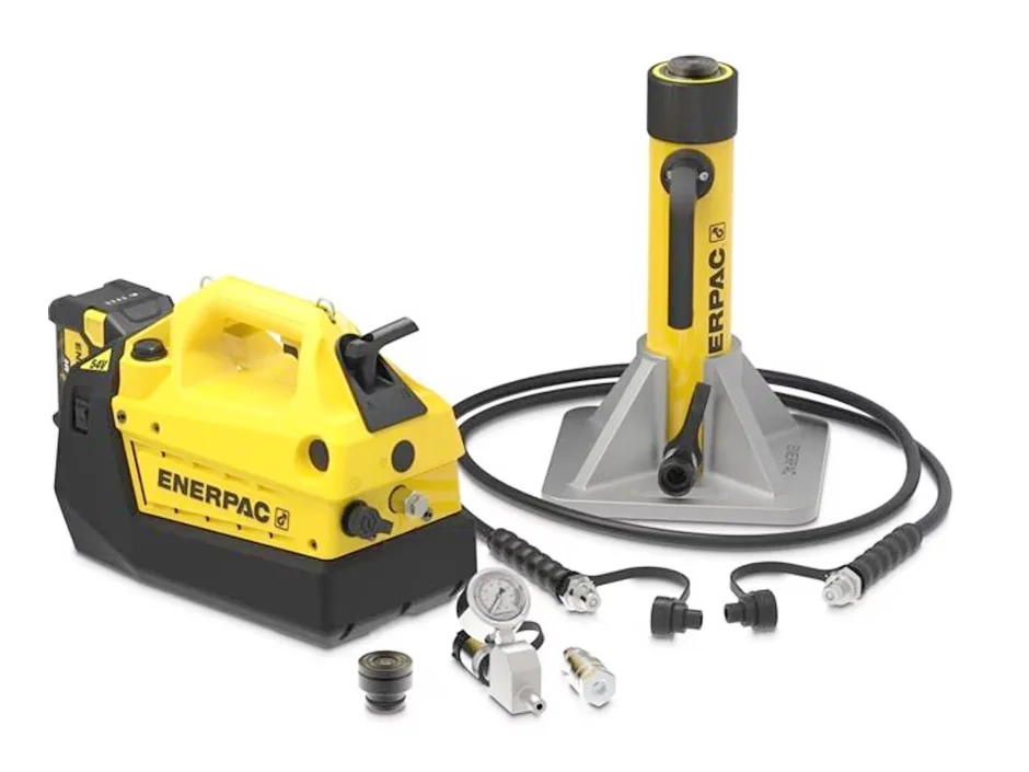 Rail track jacks
